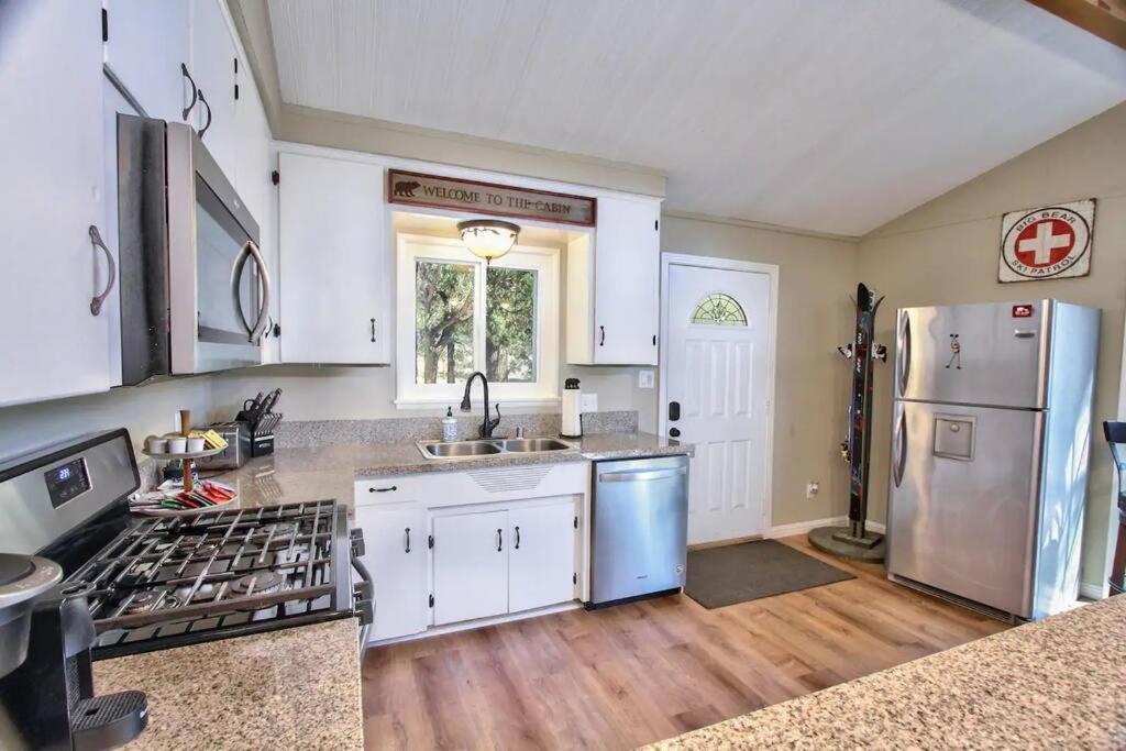 Chalet Monterey W/Hot Tub - Big Decks/Bbq Villa Big Bear Lake Dış mekan fotoğraf
