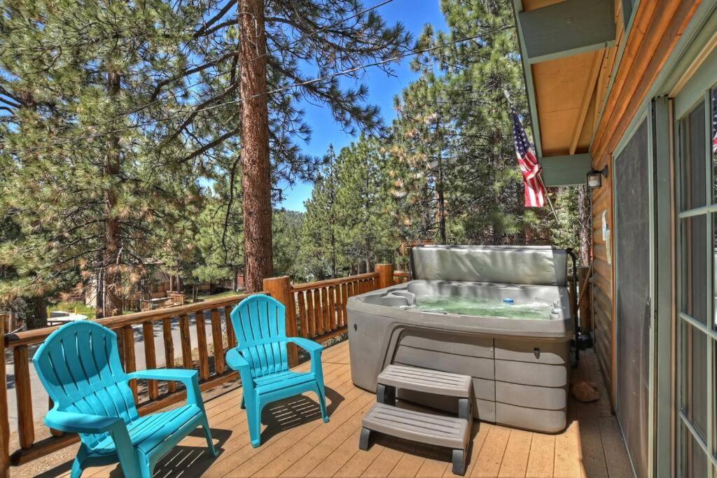 Chalet Monterey W/Hot Tub - Big Decks/Bbq Villa Big Bear Lake Dış mekan fotoğraf