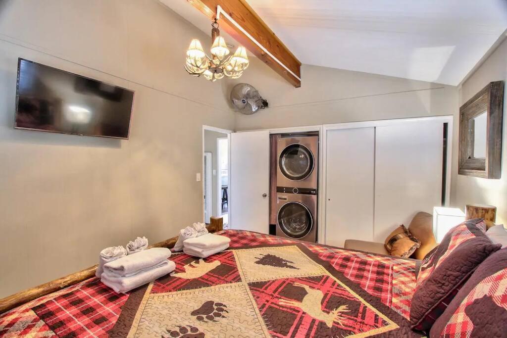 Chalet Monterey W/Hot Tub - Big Decks/Bbq Villa Big Bear Lake Dış mekan fotoğraf