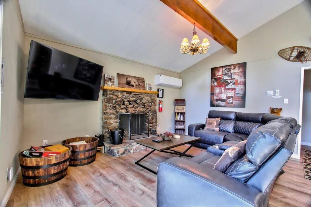 Chalet Monterey W/Hot Tub - Big Decks/Bbq Villa Big Bear Lake Dış mekan fotoğraf